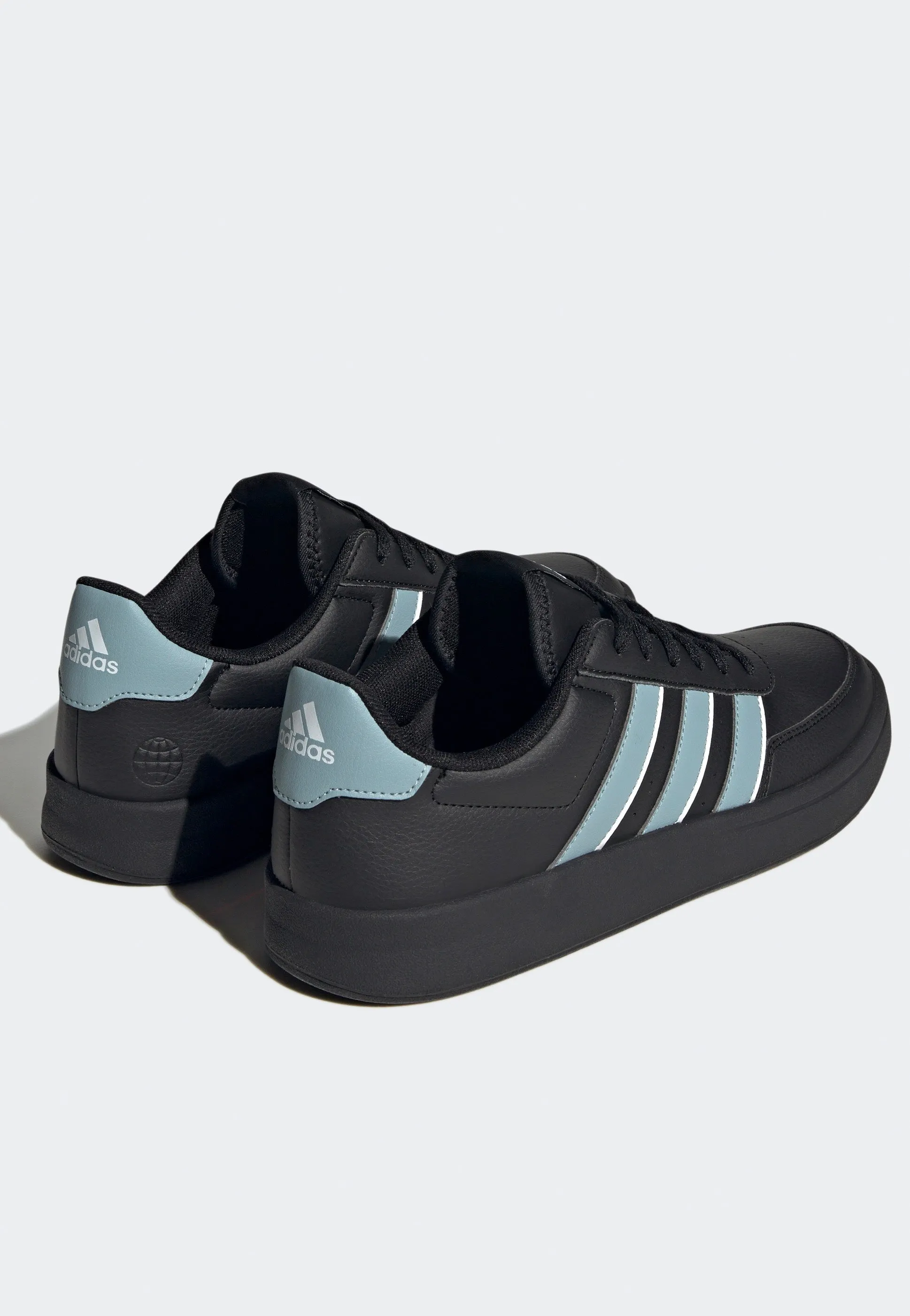 Adidas - Breaknet 2.0 Cblack/Maggre/Ftwwht - Shoes