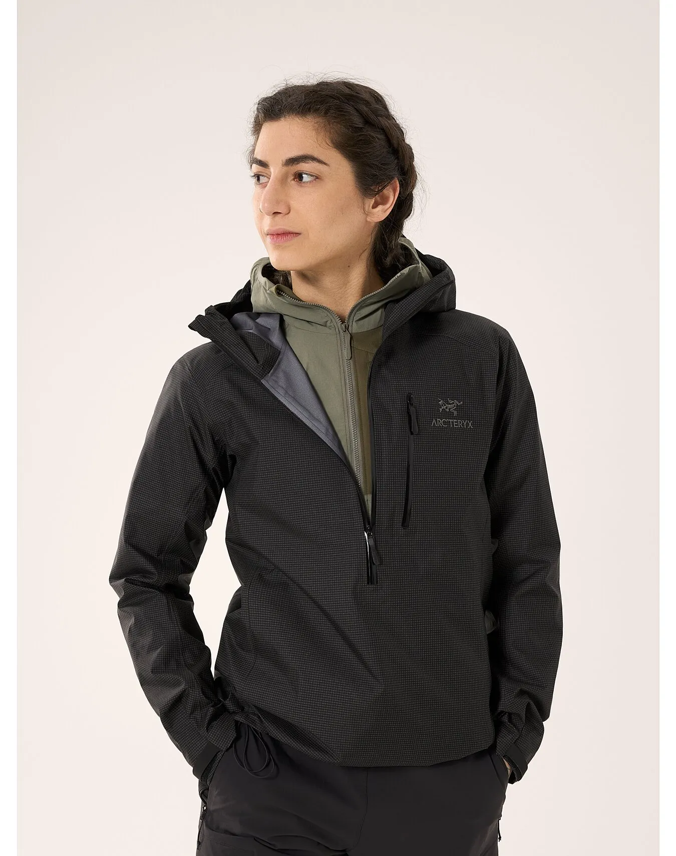 Arc&#x27;teryx Women&#x27;s Alpha Lightweight Anorak Black | Buy Arc&#x27;teryx Women&#x27;s Alpha Lightweight Anorak Black here | Outnorth