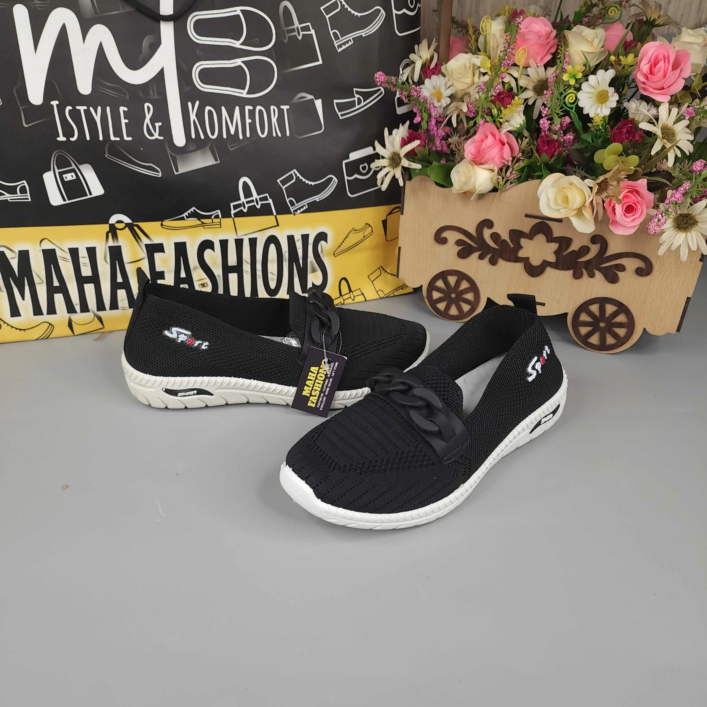 Black Chain Casual Shoes