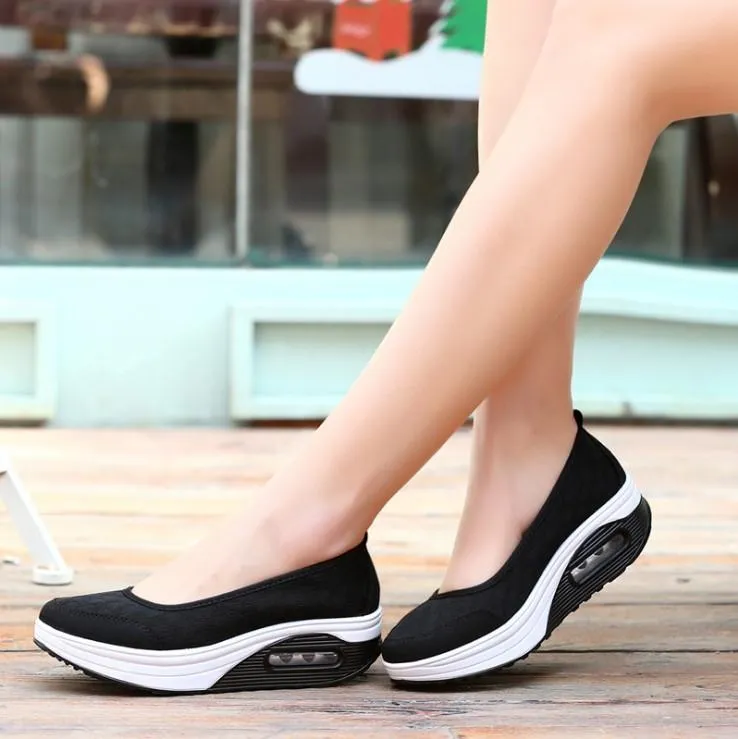 Casual Thick Bottom Round Toe Sport Sneakers