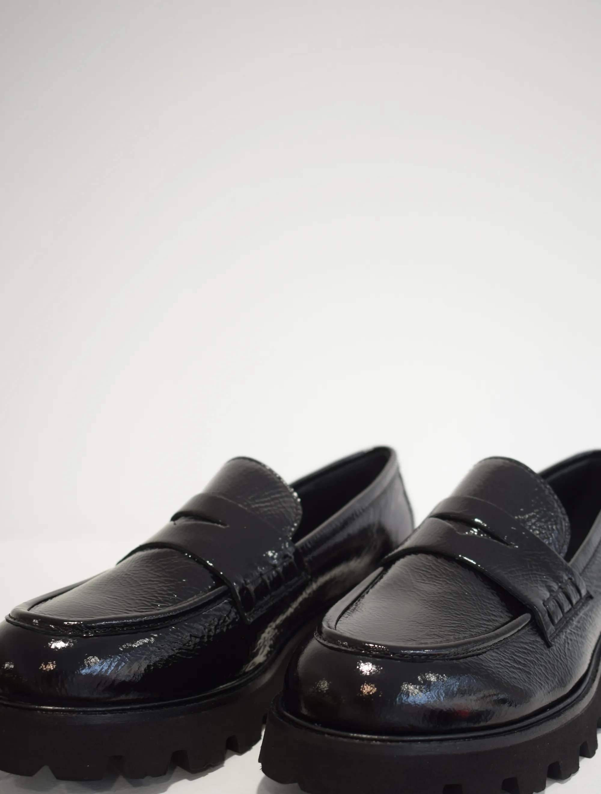 Finish Loafer Black Patent