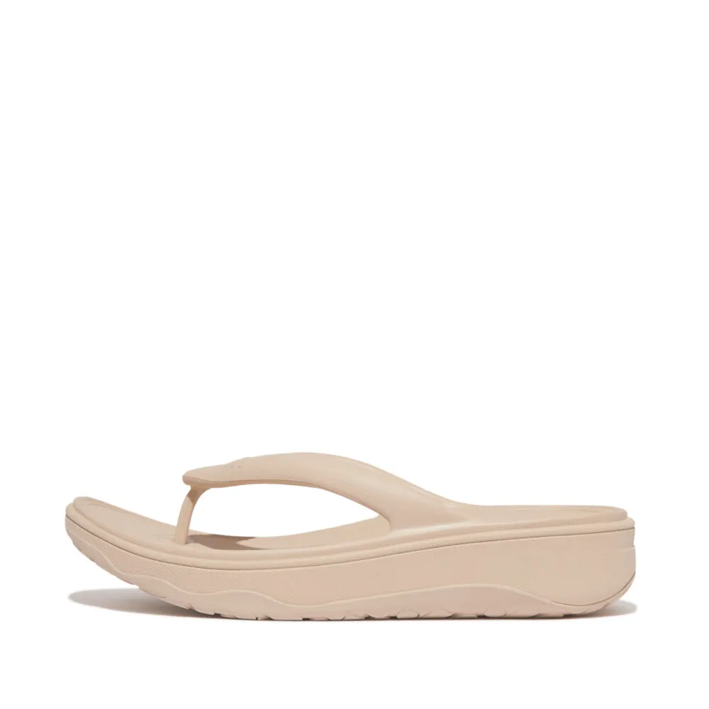 Fitflop Relief Recovery Toe Post Sandals Beige