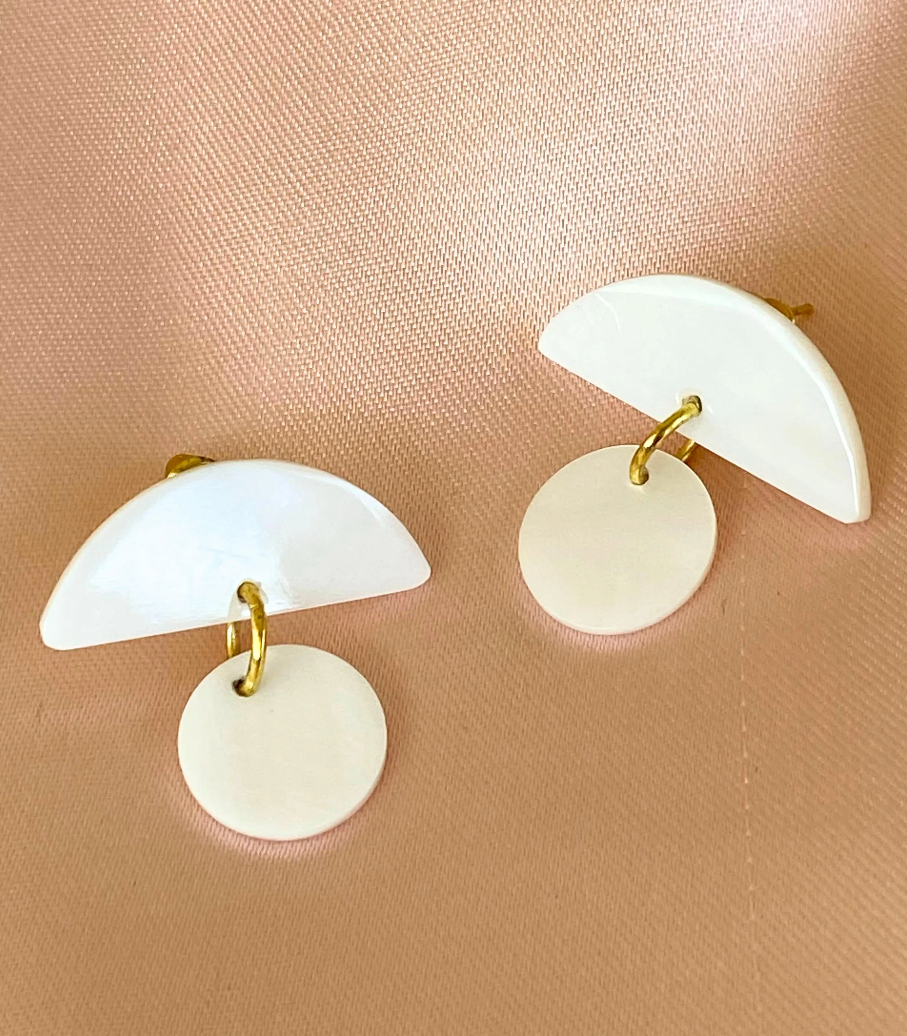 Luna Mother of Pearl Earrings