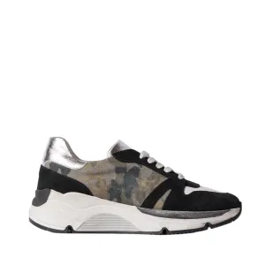 Master Sneaker in Camo