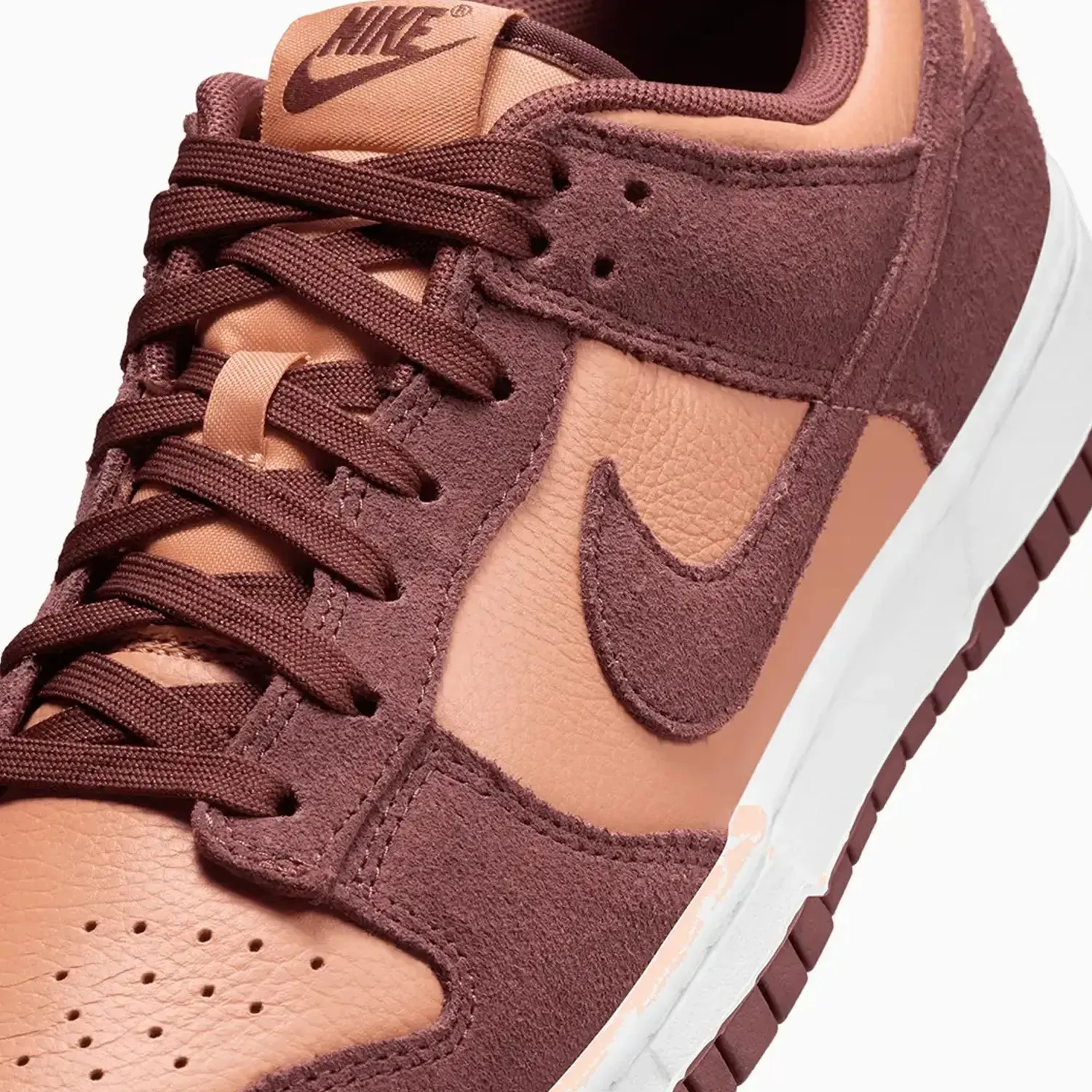 Men's Dunk Low Retro SE "Amber Brown"