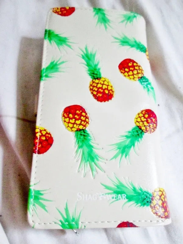 NEW SHAGWEAR SHAG WEAR PINEAPPLES Large Wallet Organizer Zip CREAM CREME