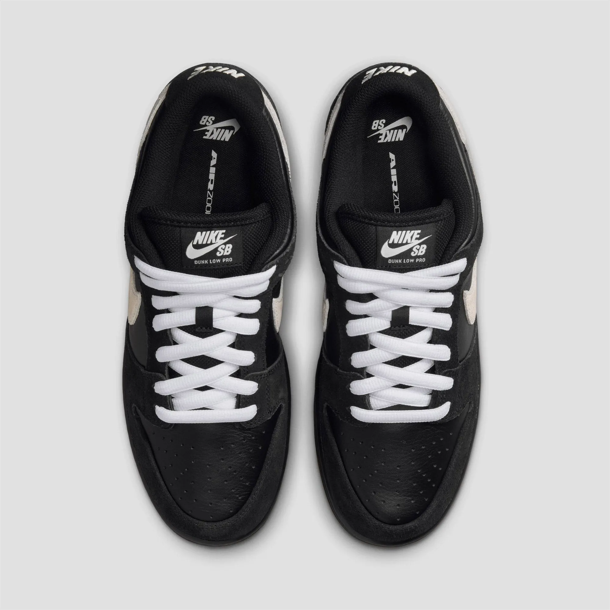 Nike SB Dunk Low Pro Skate Shoes Black / White / Black / Gum