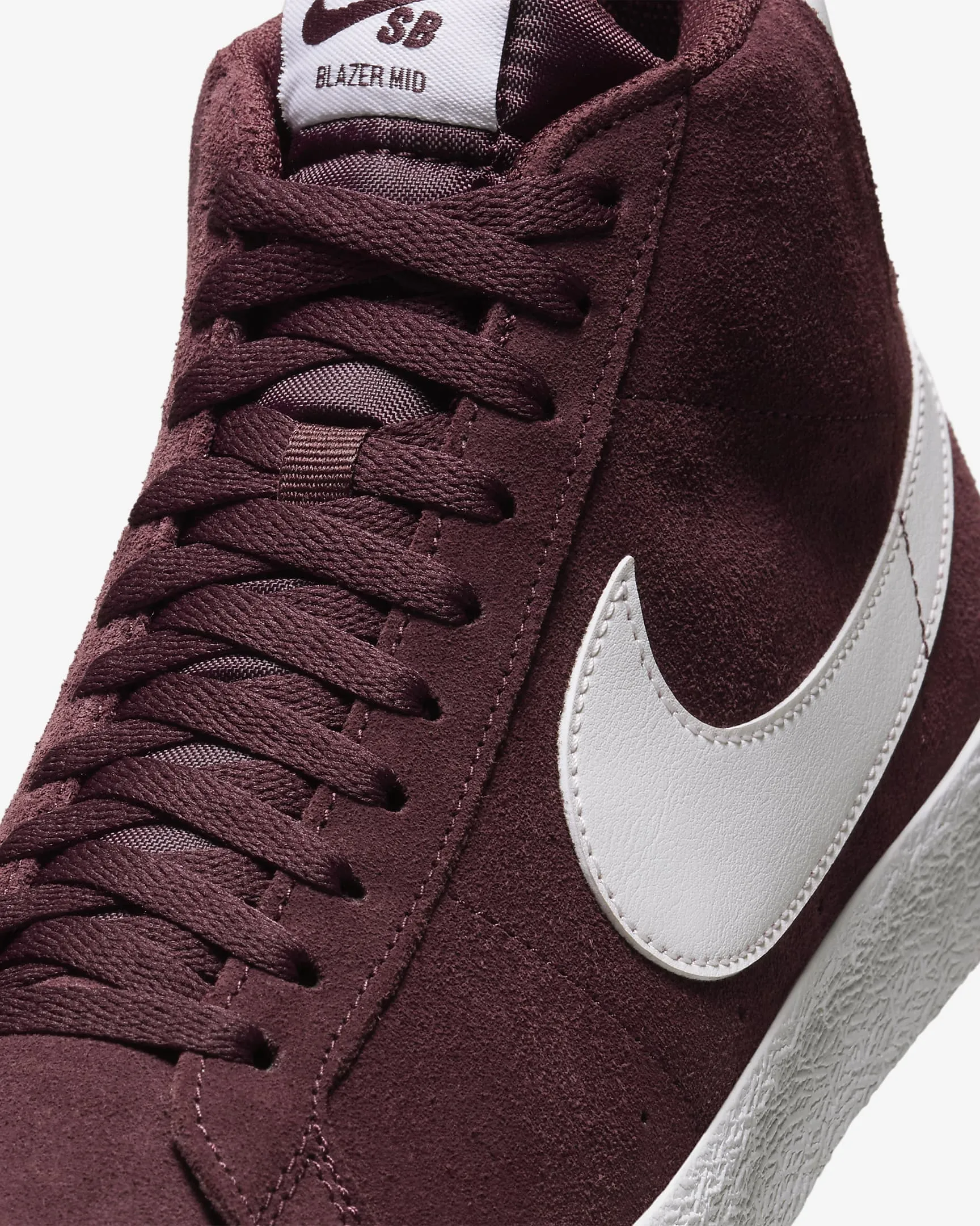 Nike SB Zoom Blazer Mid Skate Shoes - Burgundy Crush/Burgundy Crush/Summit White/Summit White