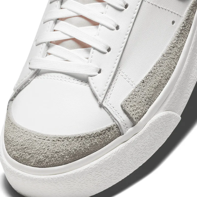 Nike Women's Blazer Low Platform