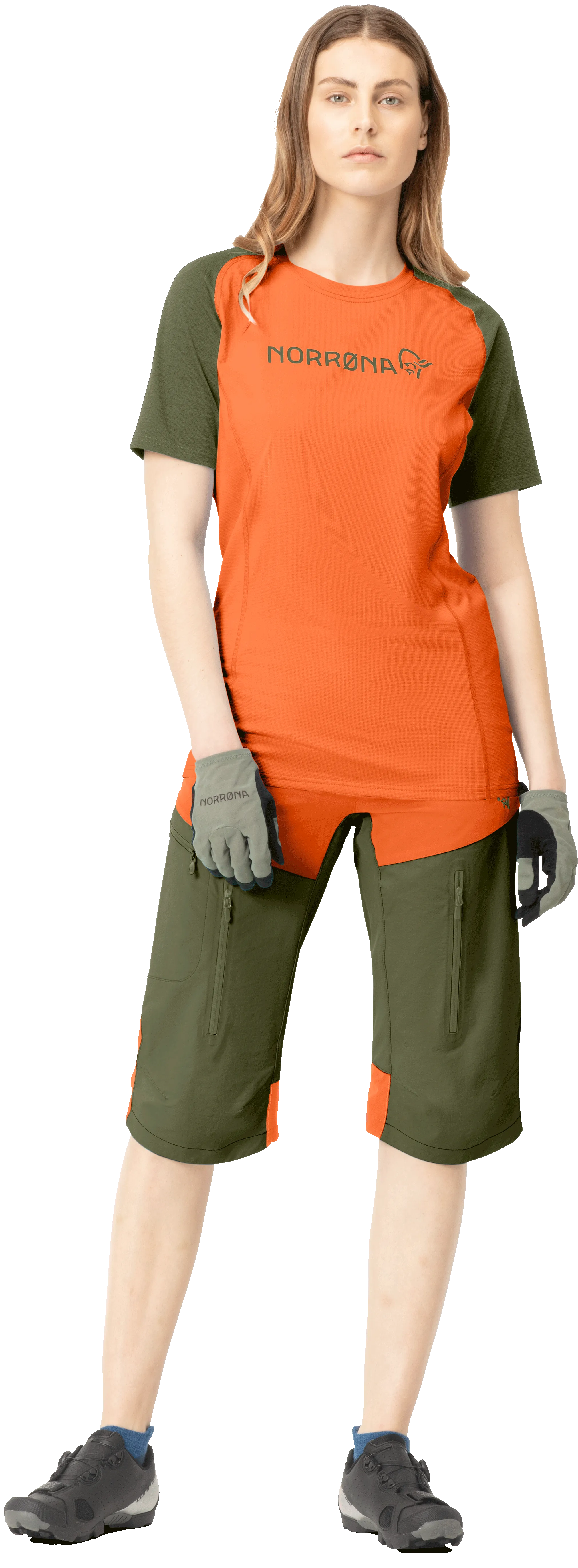 Norrøna Women&#x27;s Fjørå Equaliser Lightweight T-Shirt Orange Alert | Buy Norrøna Women&#x27;s Fjørå Equaliser Lightweight T-Shirt Orange Alert here | Outnorth