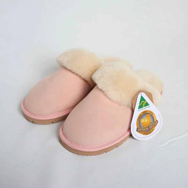 Sheepskin Women's UGG Scuff