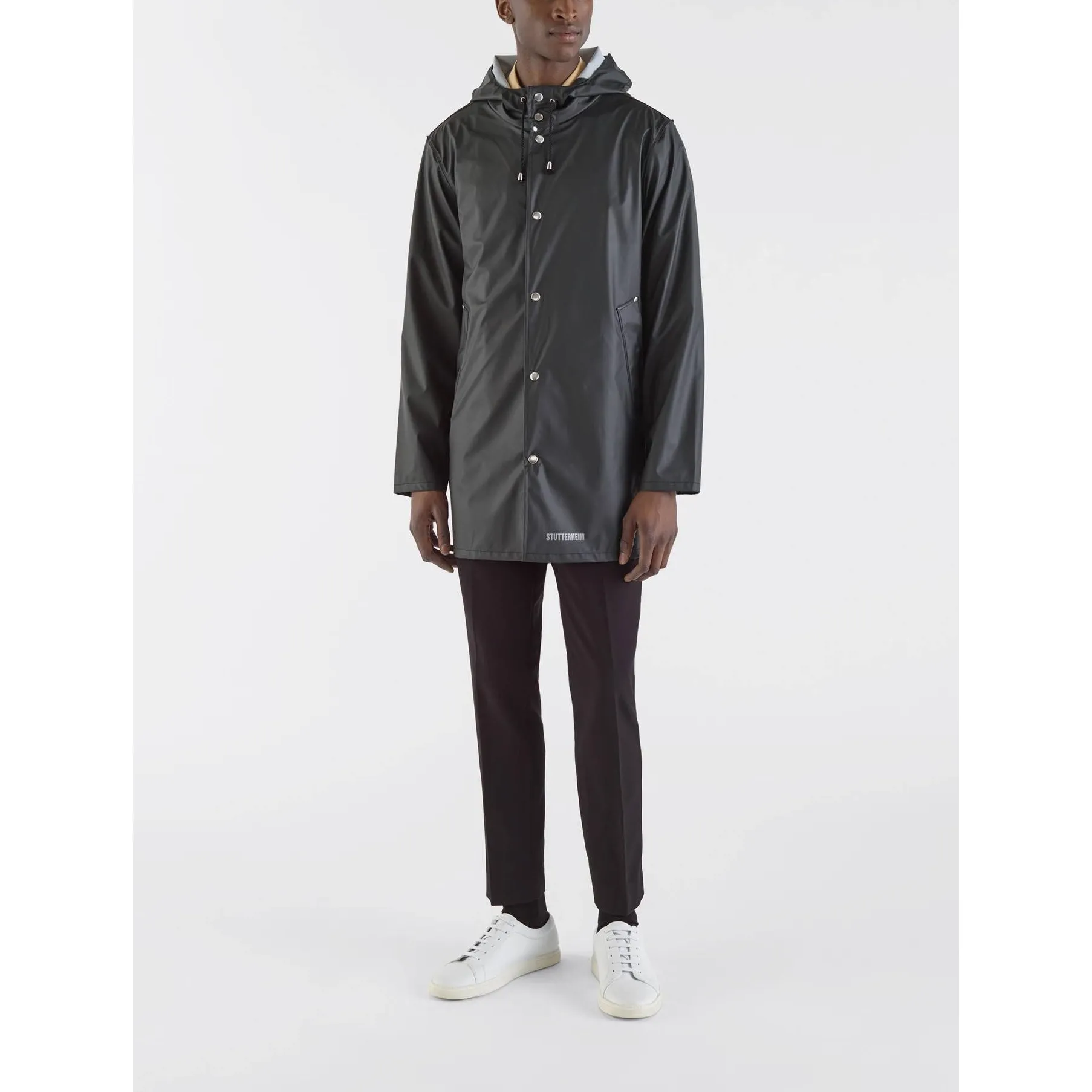 Stutterheim Stockholm Lightweight Raincoat Unisex Black | Buy Stutterheim Stockholm Lightweight Raincoat Unisex Black here | Outnorth