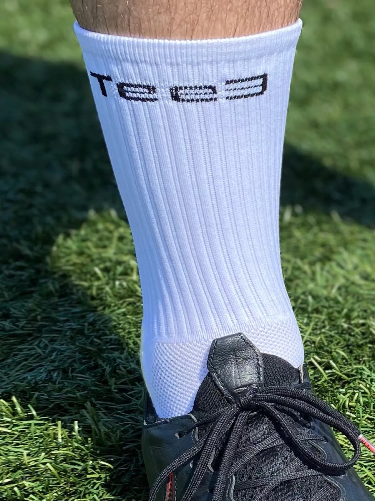 Tee3 Grip Sock Academy - White