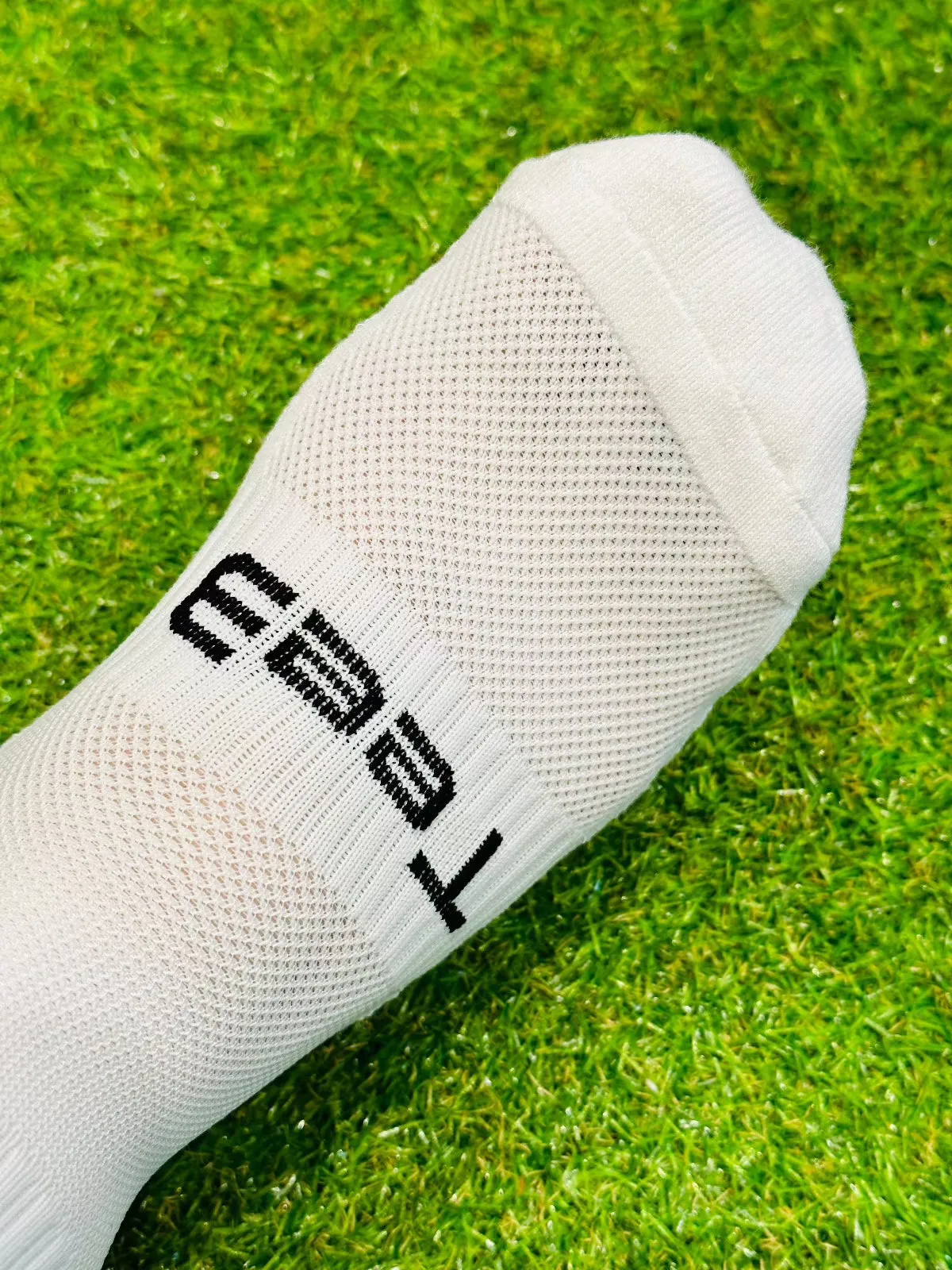 Tee3 Grip Sock Elite - White