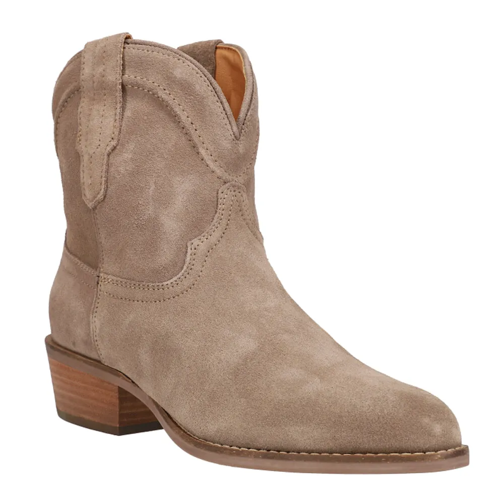 Tumbleweed Roper Round Toe Cowboy Booties