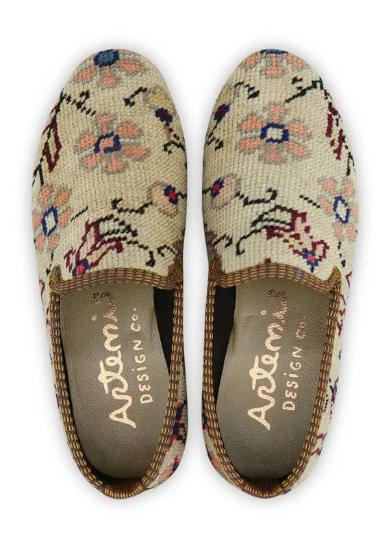 Women's Carpet Smoking Shoes -  Size 5.5